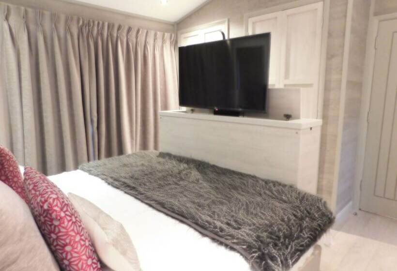 Inviting 3bed Lodge In Norfolk