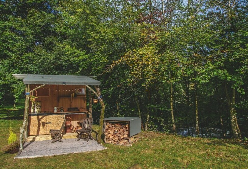 Luxury Secluded Camping In The Brecon Beacons