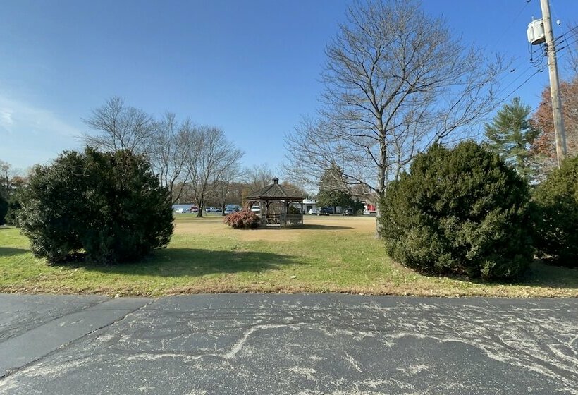 汽车旅馆  Rips Country Inn