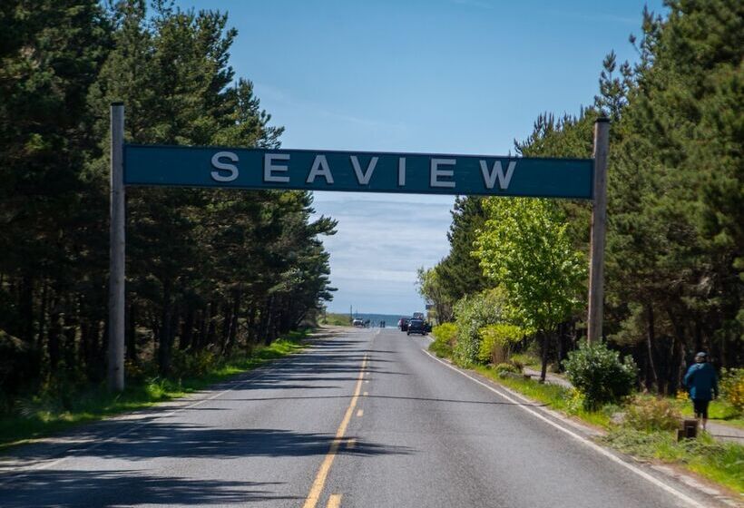 فندق على الطريق The Seaview Cottages