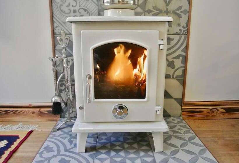 Nest Holiday Hideaway Dove Barn Amazing Location!