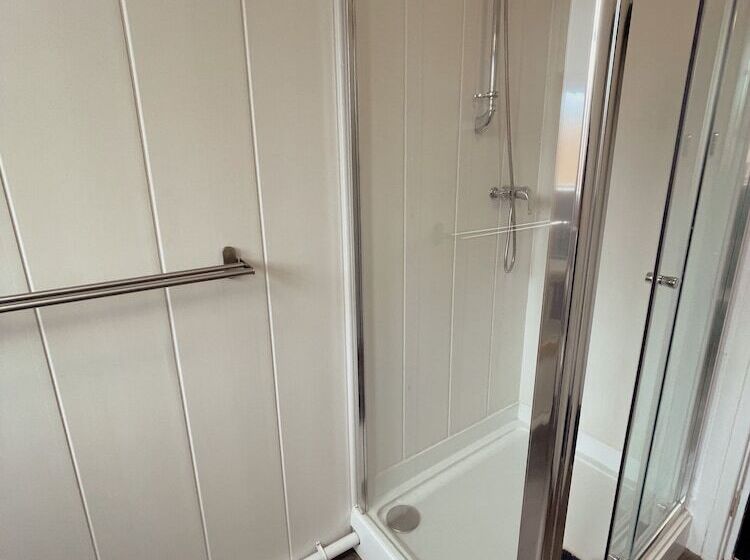 بنسيون Cacco   Contractor Accommodation