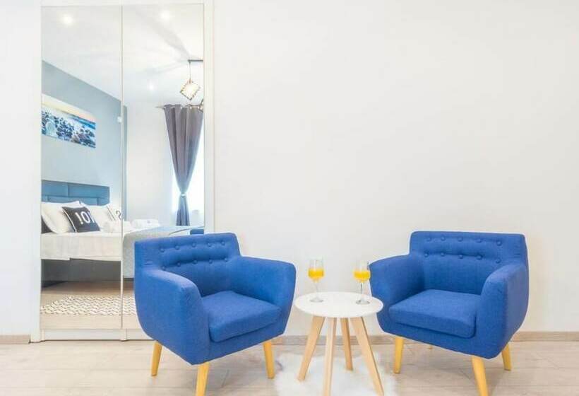 펜션 Rooms Sea & Sun With Private Parking