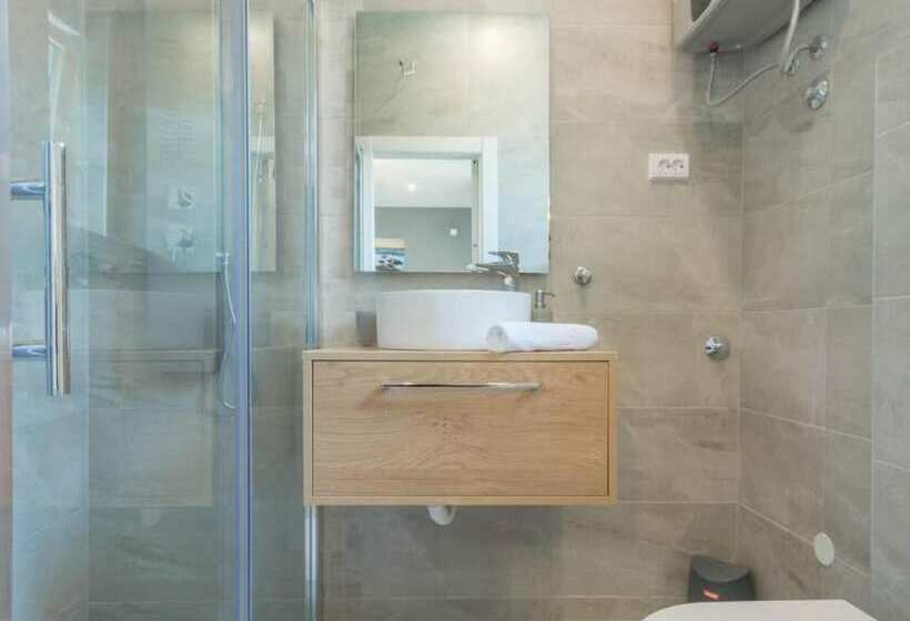 펜션 Rooms Sea & Sun With Private Parking