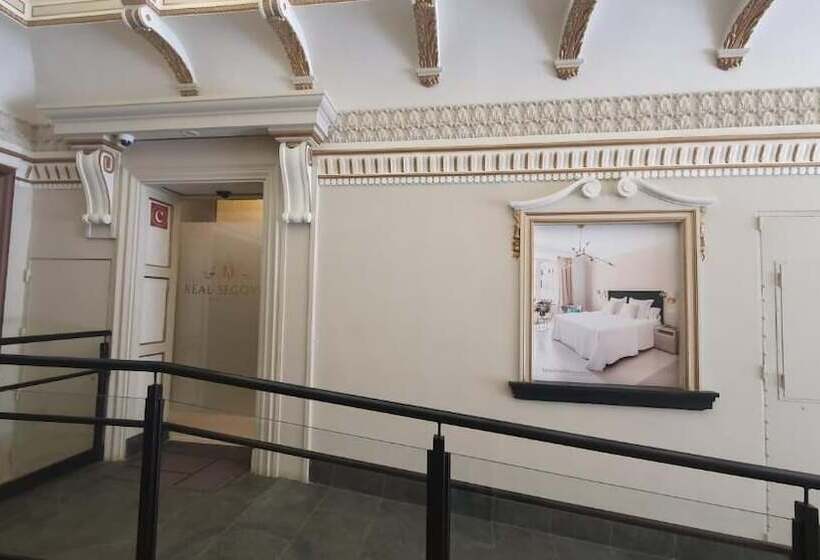 Real Segovia Apartments