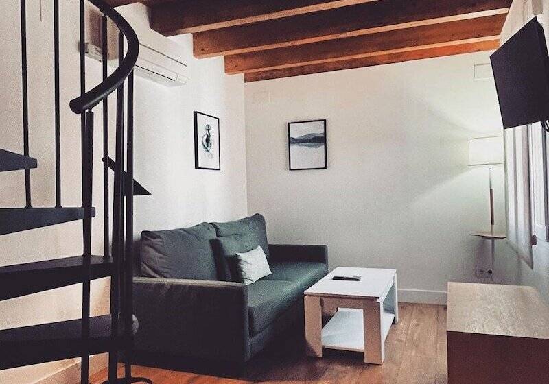 Real Segovia Apartments