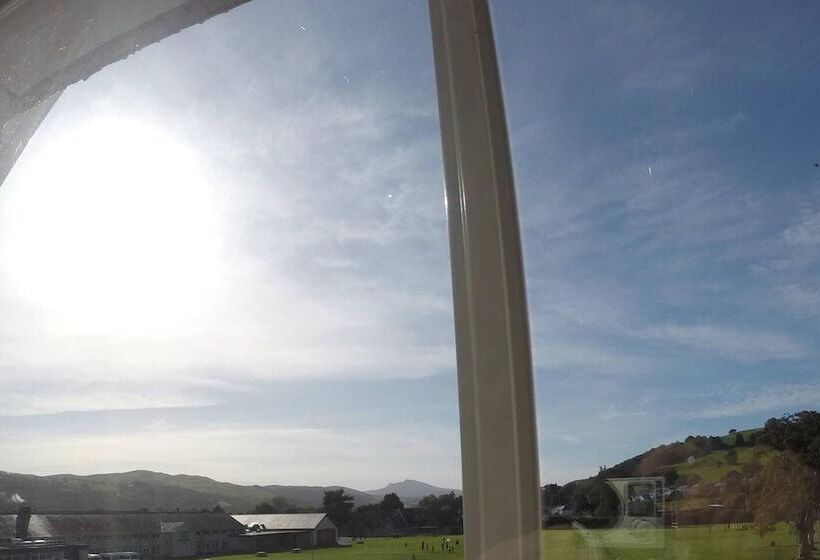 דירת נופש Beautiful And Spacious House In North Wales, Uk