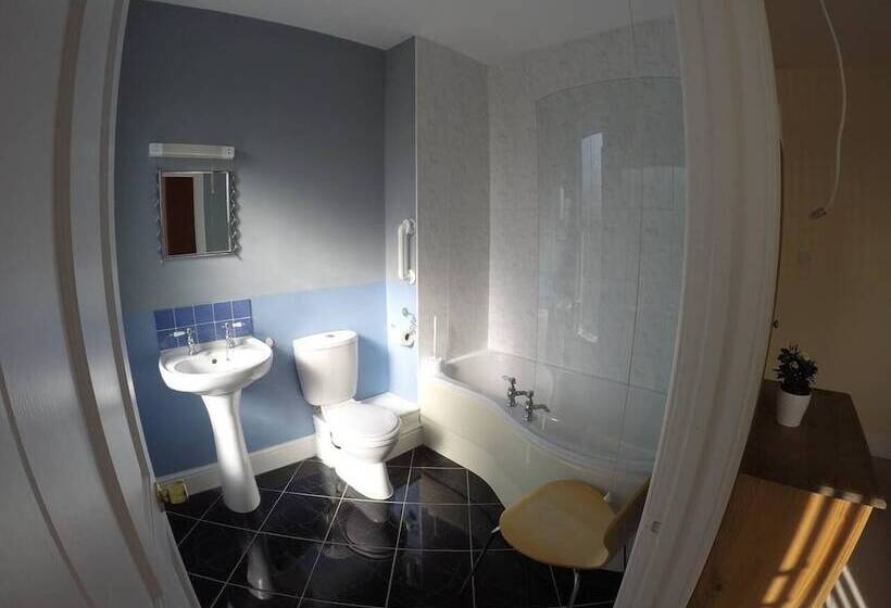 住所  Beautiful And Spacious House In North Wales, Uk