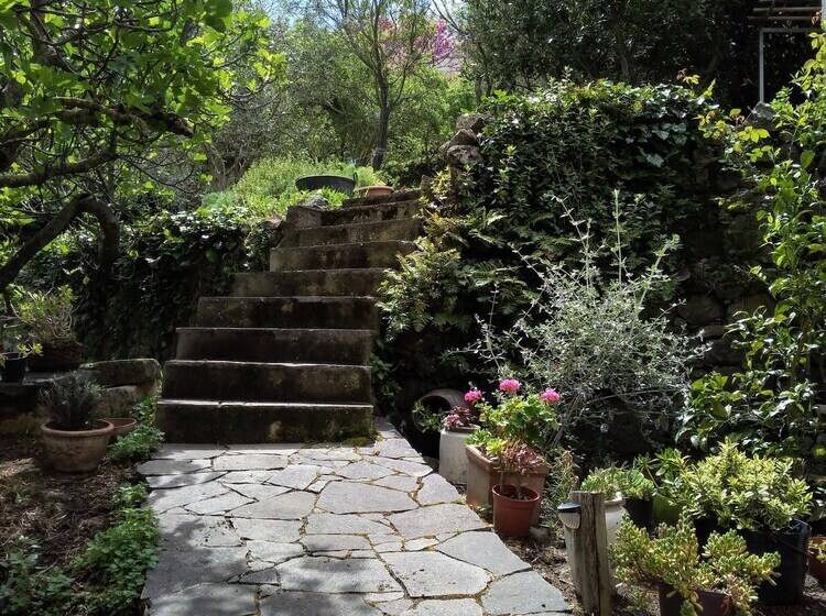 דירת נופש Casa Mimi Garden With A View Cuglieri Sardinia