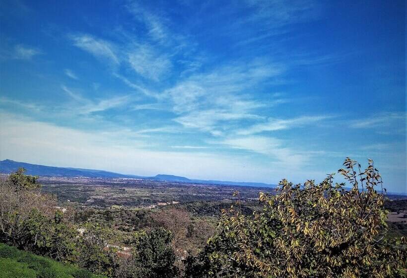 住所  Casa Mimi Garden With A View Cuglieri Sardinia