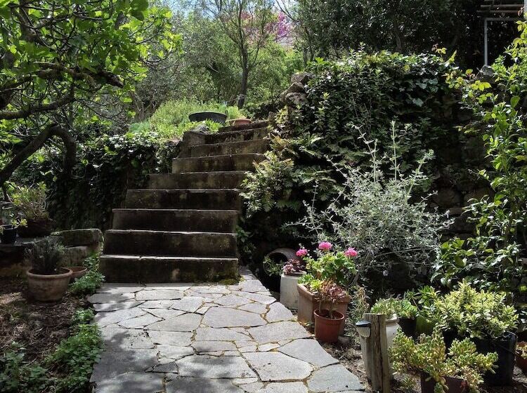 住所  Casa Mimi Garden With A View Cuglieri Sardinia