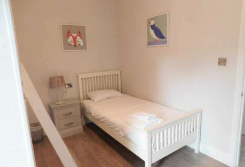 레지던스 Lovely 5 Berth Lodge In North Walsham