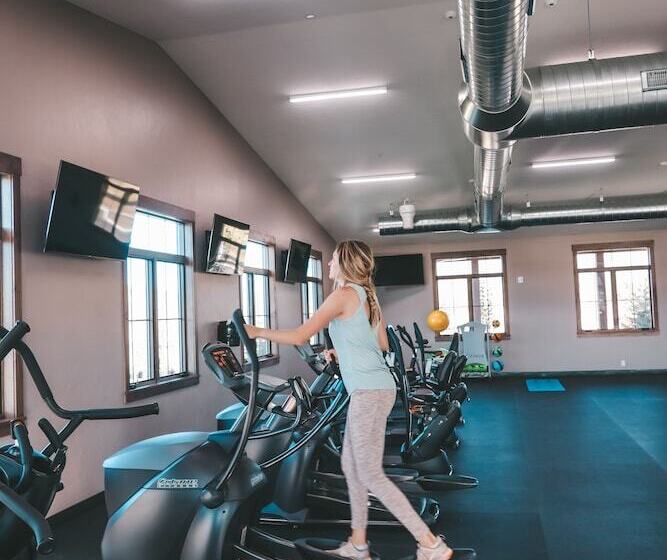 Sun Outdoors Rocky Mountains