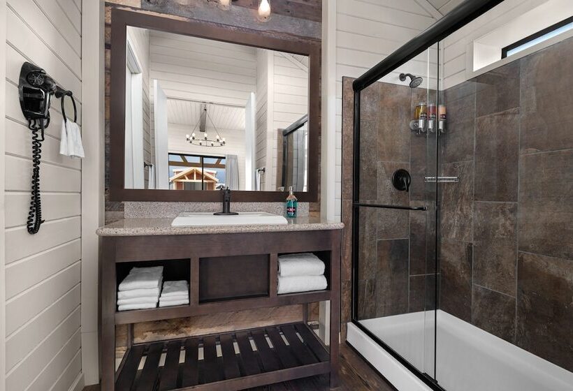 Sun Outdoors Rocky Mountains