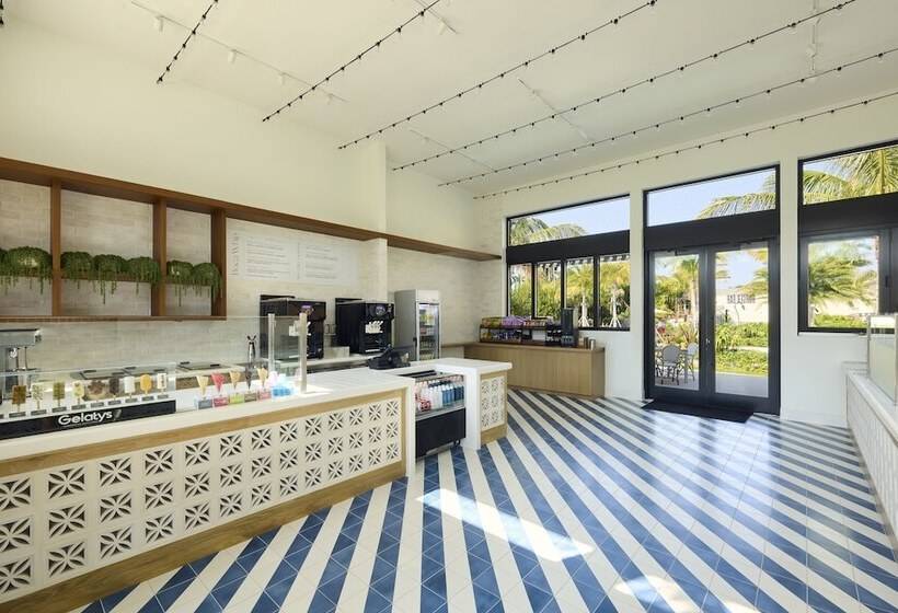 Yacht Club At The Boca Raton Resort