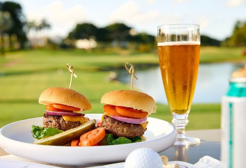 Yacht Club At The Boca Raton Resort