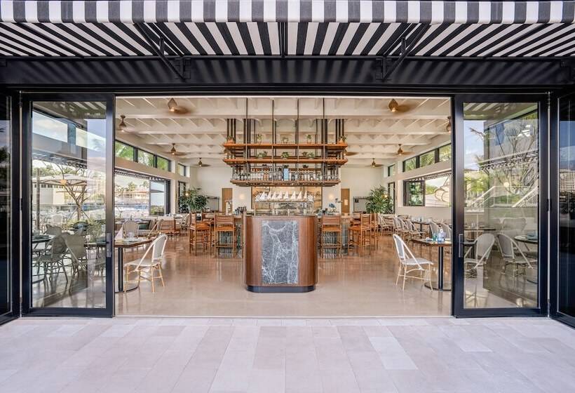 Yacht Club At The Boca Raton Resort