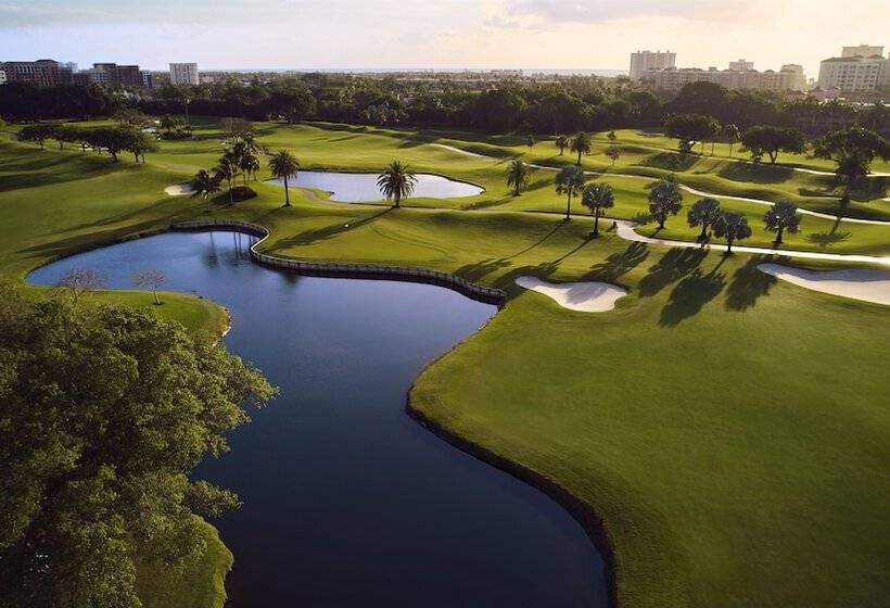 Yacht Club At The Boca Raton Resort