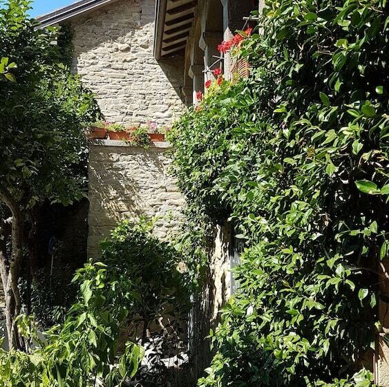 Room In B&b #fortcozzo_2021 #jacuzzisuite #sauna