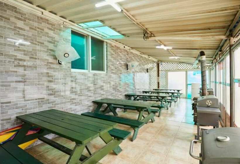 Daecheon Sinhwa Pension