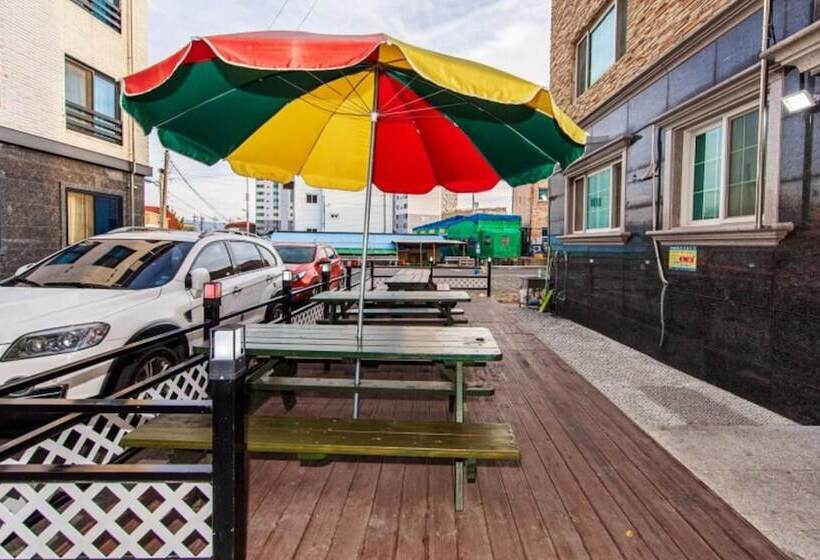 Daecheon Sinhwa Pension