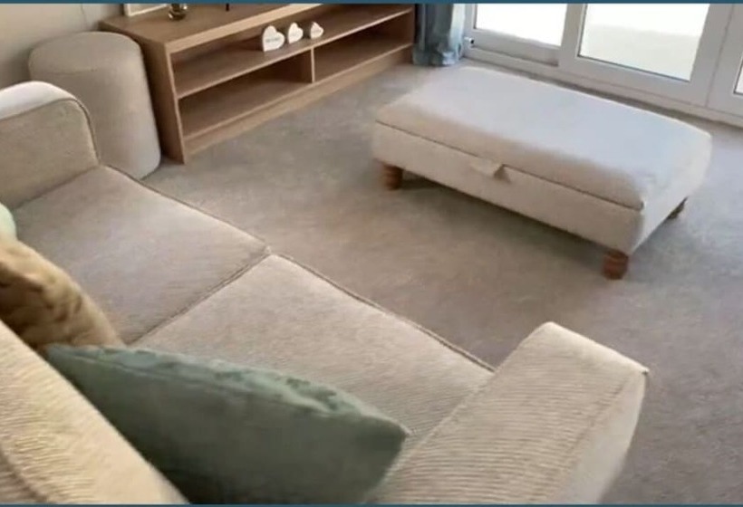 Exotic 3 Bed Caravan At Newquay Holiday Park