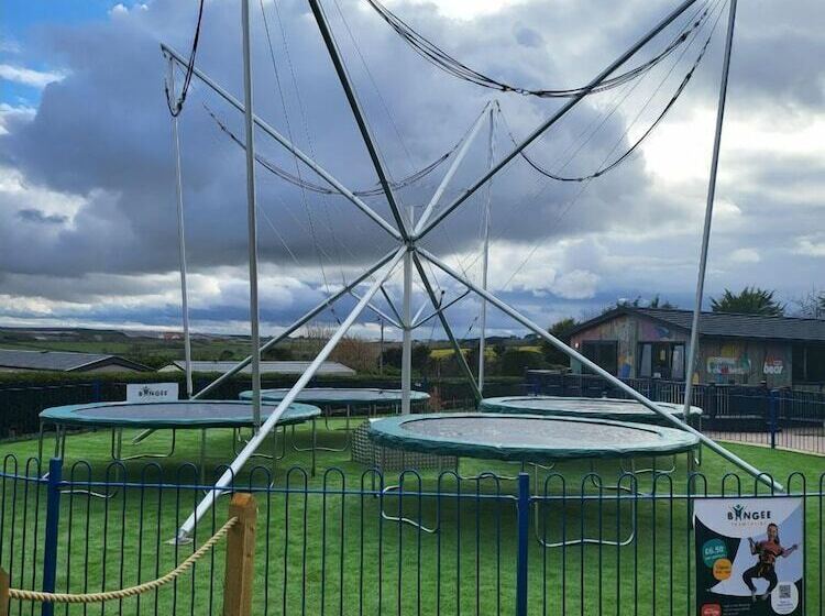 Exotic 3 Bed Caravan At Newquay Holiday Park