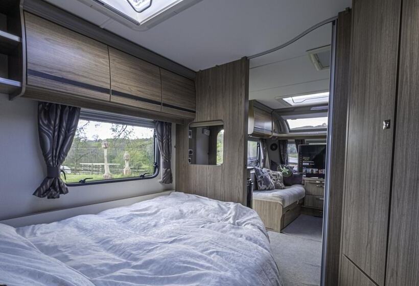 בית מלון כפרי 2 Double Bed Caravan Secure Parking And Wifi