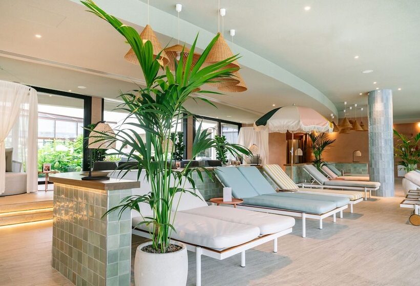 호텔 A Rosa Gardasee