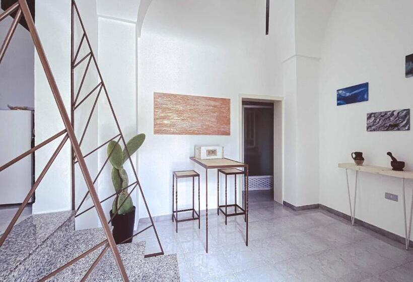 فندق Albergo Diffuso Cortellenica