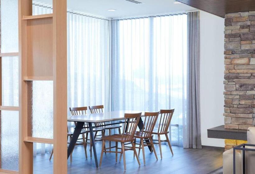 هتل Fairfield By Marriott Inn & Suites Palmdale West