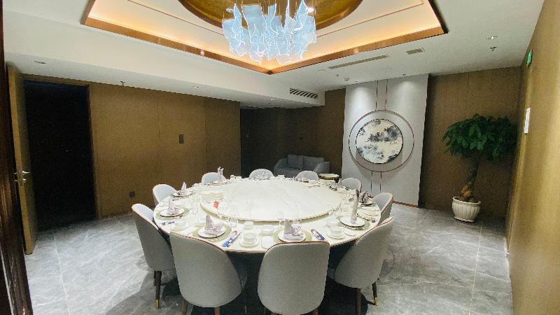 هتل Holiday Inn Express Jining Cultural Center By Ihg