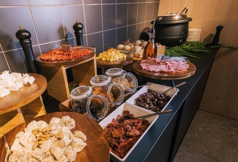 Ikyk Hotel Ik Collection