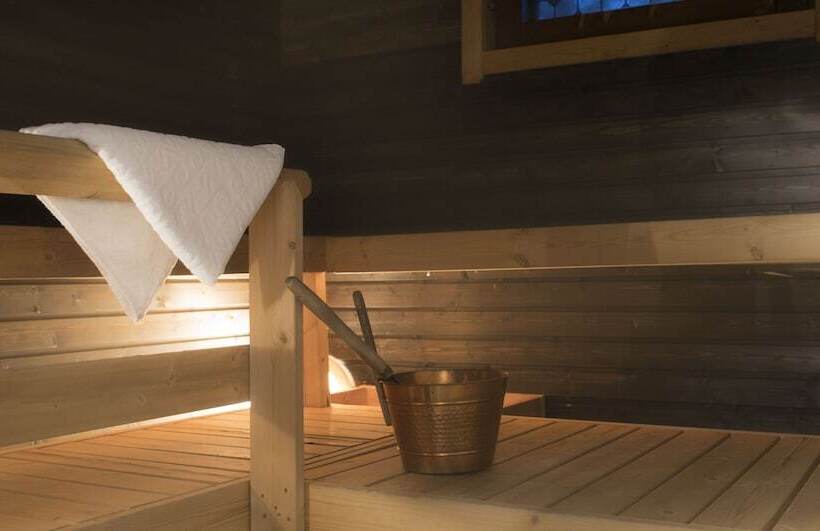 בית מלון כפרי Torassieppi Eco Reindeer Resort