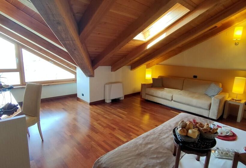 ホテル Savoia Mountain – Il Resort Nel Bosco