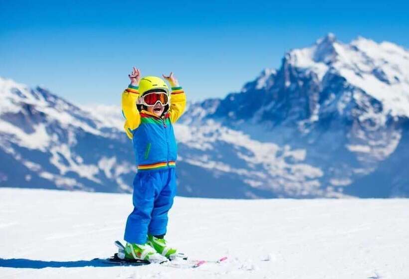 ホテル Savoia Mountain – Il Resort Nel Bosco