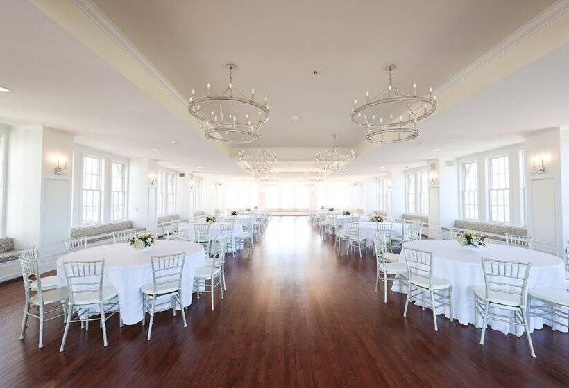 فندق The Crazy Water