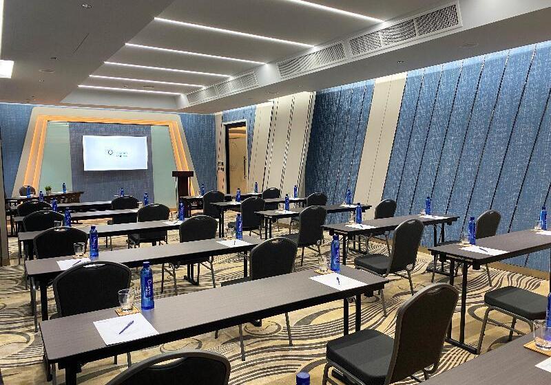 فندق The Oceanic Sportel Phuket   Sha Extra Plus