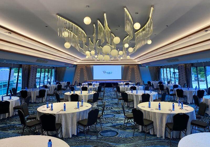 فندق The Oceanic Sportel Phuket   Sha Extra Plus