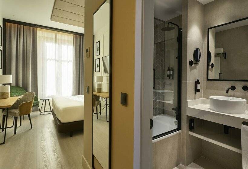 هتل Vincci Larios Diez