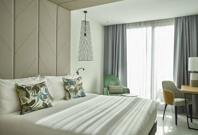 هتل Vincci Larios Diez