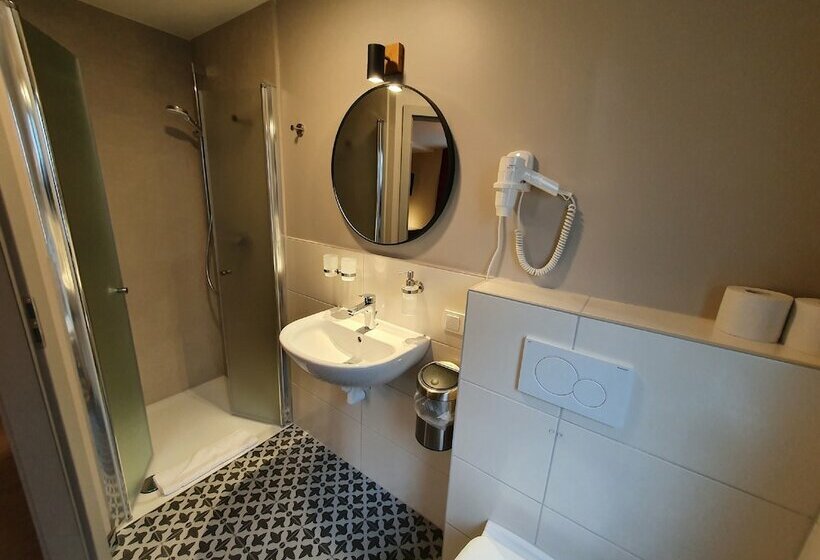 בית מלון כפרי Zur Alten Brauerei Zapf