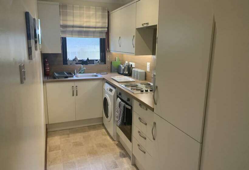 Lovely Cottage, Ballachulish, Glencoe, Scotland