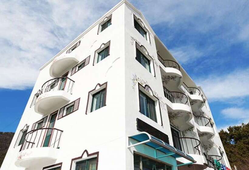Namhae Gaennaeeum Pension