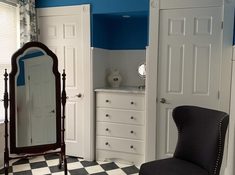 بنسيون The York House