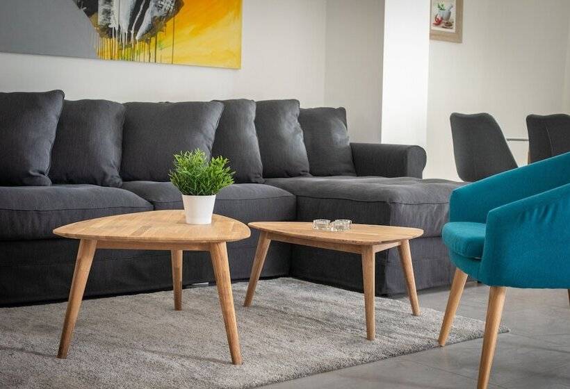 Пансион Villa Mt Brela