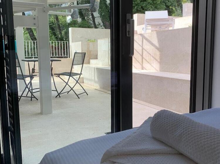 Пансион Villa Mt Brela