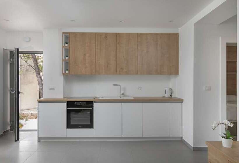 Пансион Villa Mt Brela