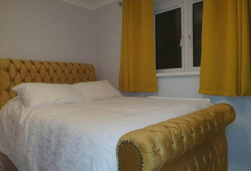 דירת נופש Leading Accommodation For Bicester Village!