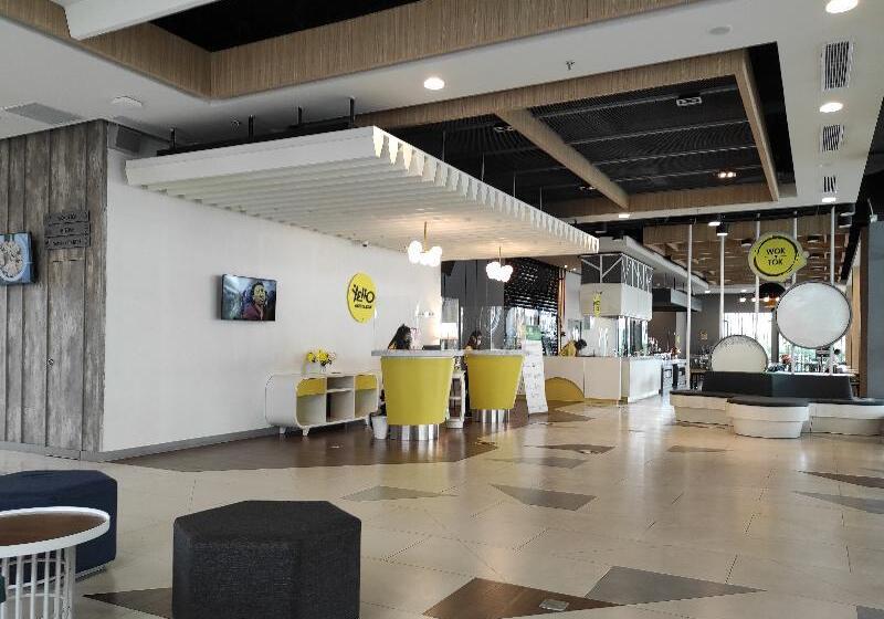 Yello Hotel Jambi